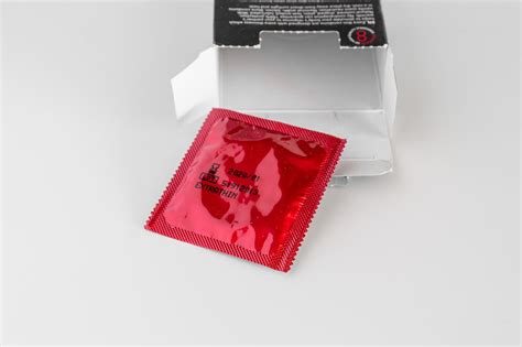 Blowjob ohne Kondom gegen Aufpreis Erotik Massage Haßfurt